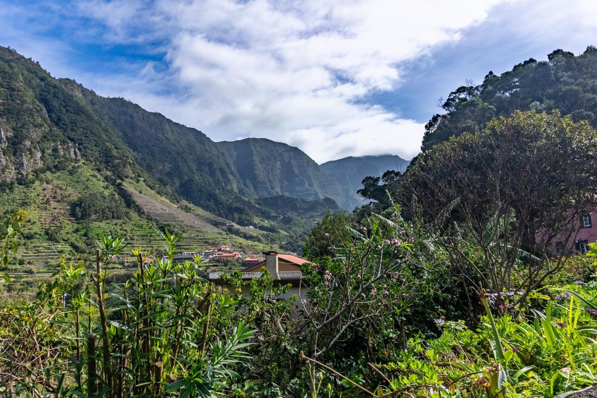 Madeira Surf Lodge São Vicente Exterior photo