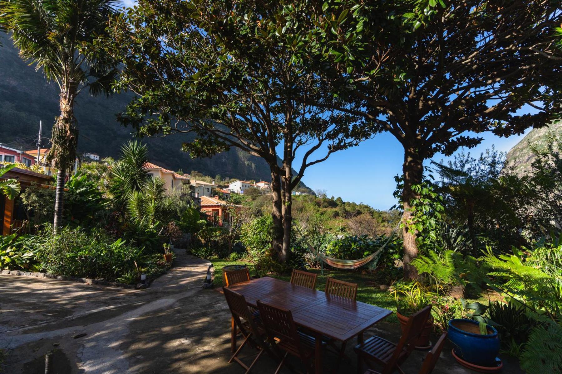 Madeira Surf Lodge São Vicente Exterior photo